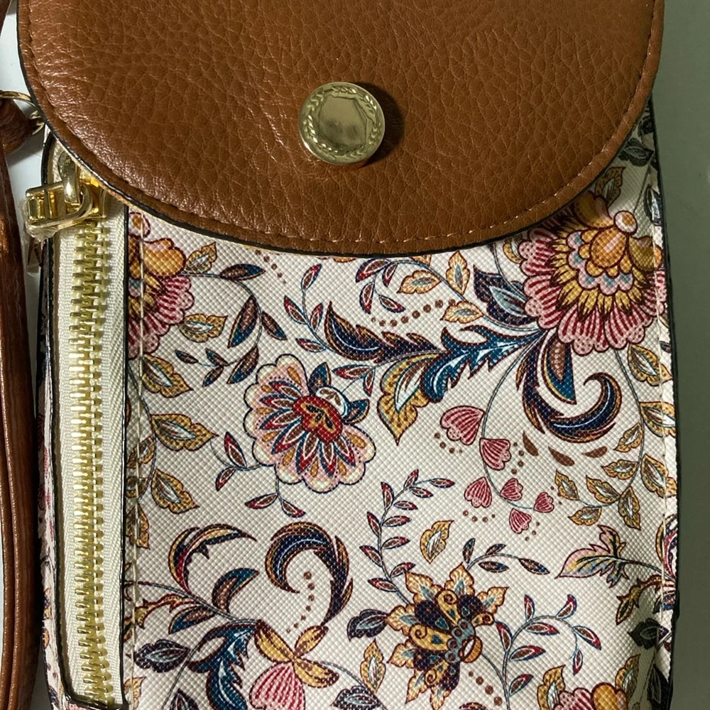 Safe Keepers Floral Crossbody Bag with Brown Accents - Picture 2 of 8